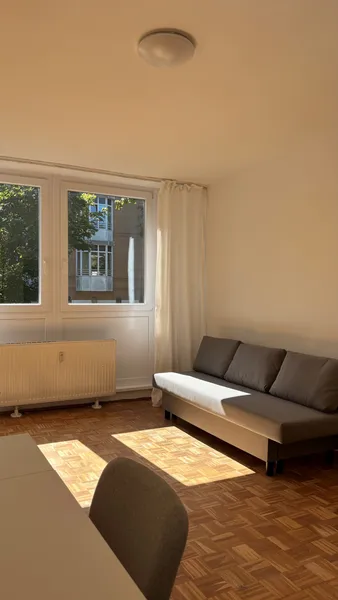 1-Zimmer Wohnung im 1. OG in Berlin Zehlendorf — photo 1